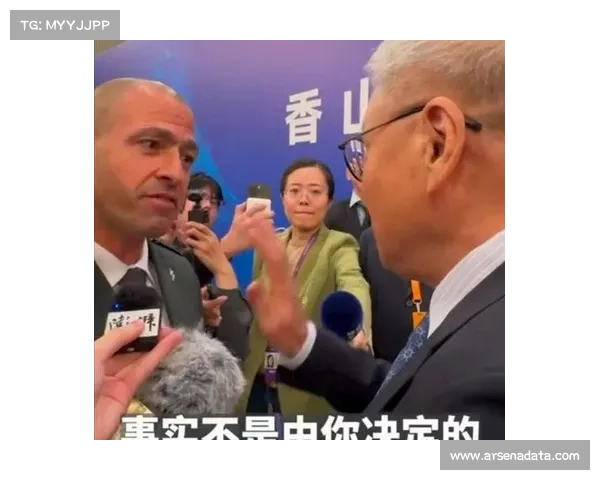 德里德回应奇马耶夫社交媒体调侃 火药味十足激烈言辞引发热议 德里德回应奇马耶夫社交媒体调侃 火药味十足激烈言辞引发热议